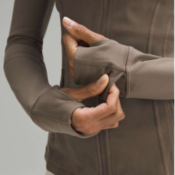 Lululemon Define Jacket (Luon) in Nomad – Size 10 - Picture 9 of 9